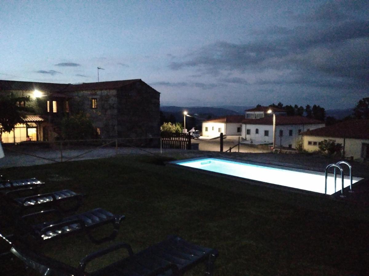 Guesthouse Casa Das Abegoarias Селоріку-де-Башту Екстер'єр фото