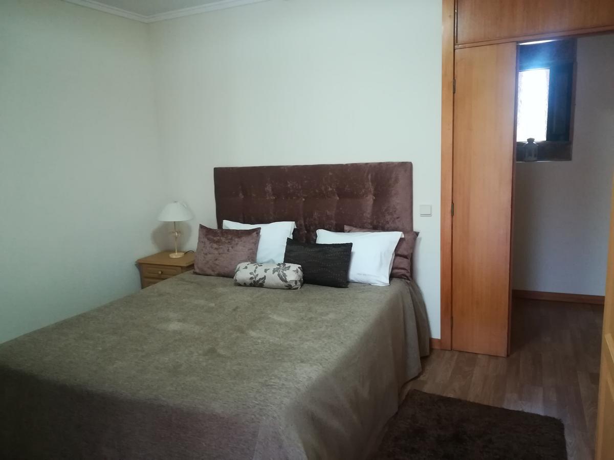 Guesthouse Casa Das Abegoarias Селоріку-де-Башту Екстер'єр фото